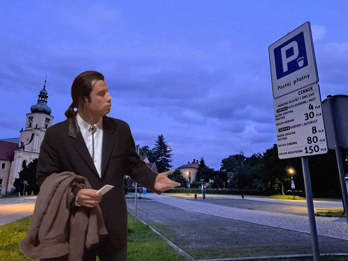 Samotny Vincent Vega z Pulp Fiction zdaje się pytać dlaczego nikt nie mówi o bezpłatnym parkowaniu? 